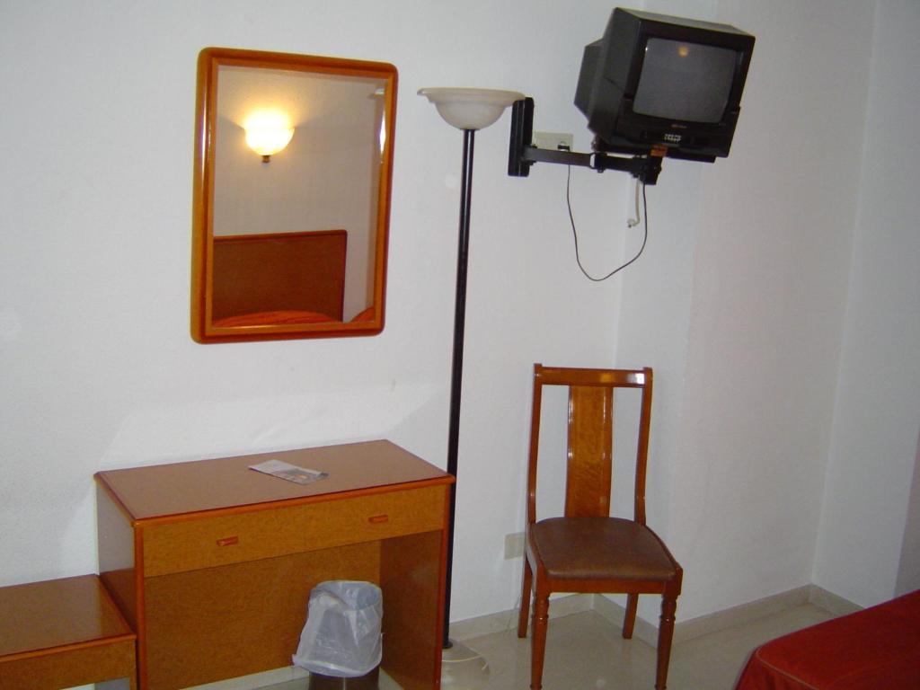 Hotel Lazaro Calamocha Room photo